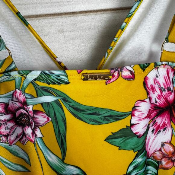 Nicole Miller Yellow Island Girl Print 2PC Tankini With Ruffle Skirt Size XL - Picture 3 of 10